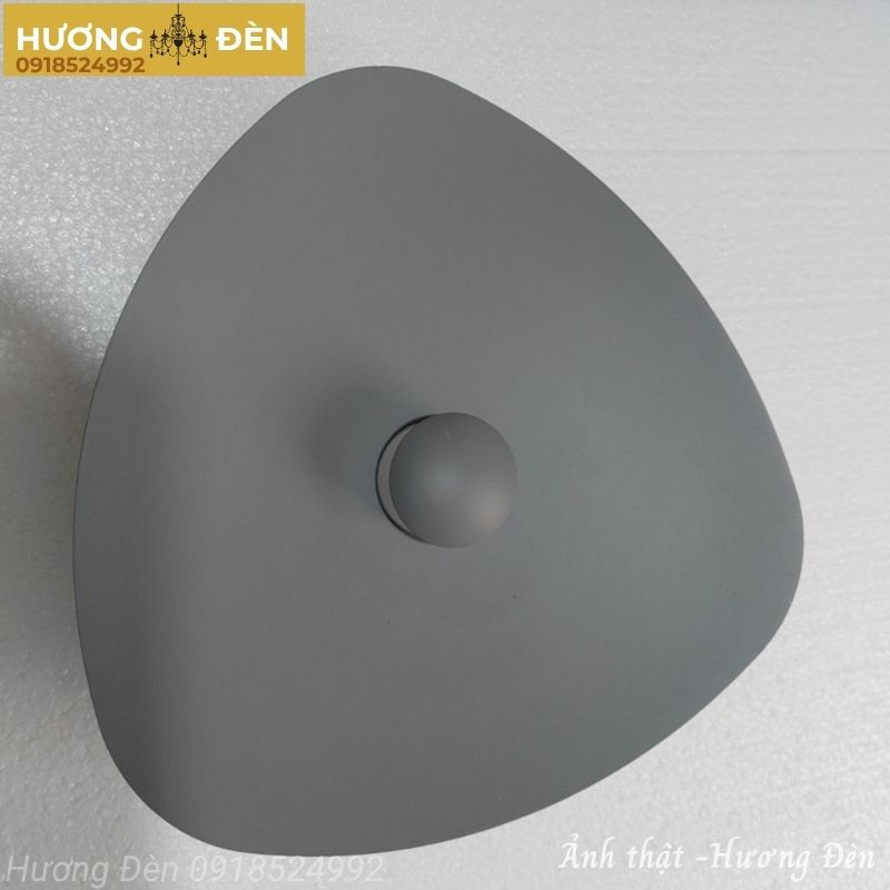 den-tuong-tam-giac-bo-tron-trang-tri-vk114